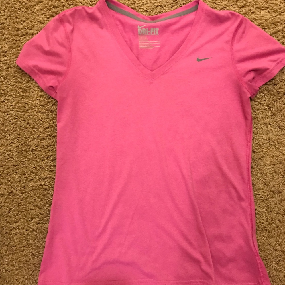 Nike Dri-Fit V-neck Sz M